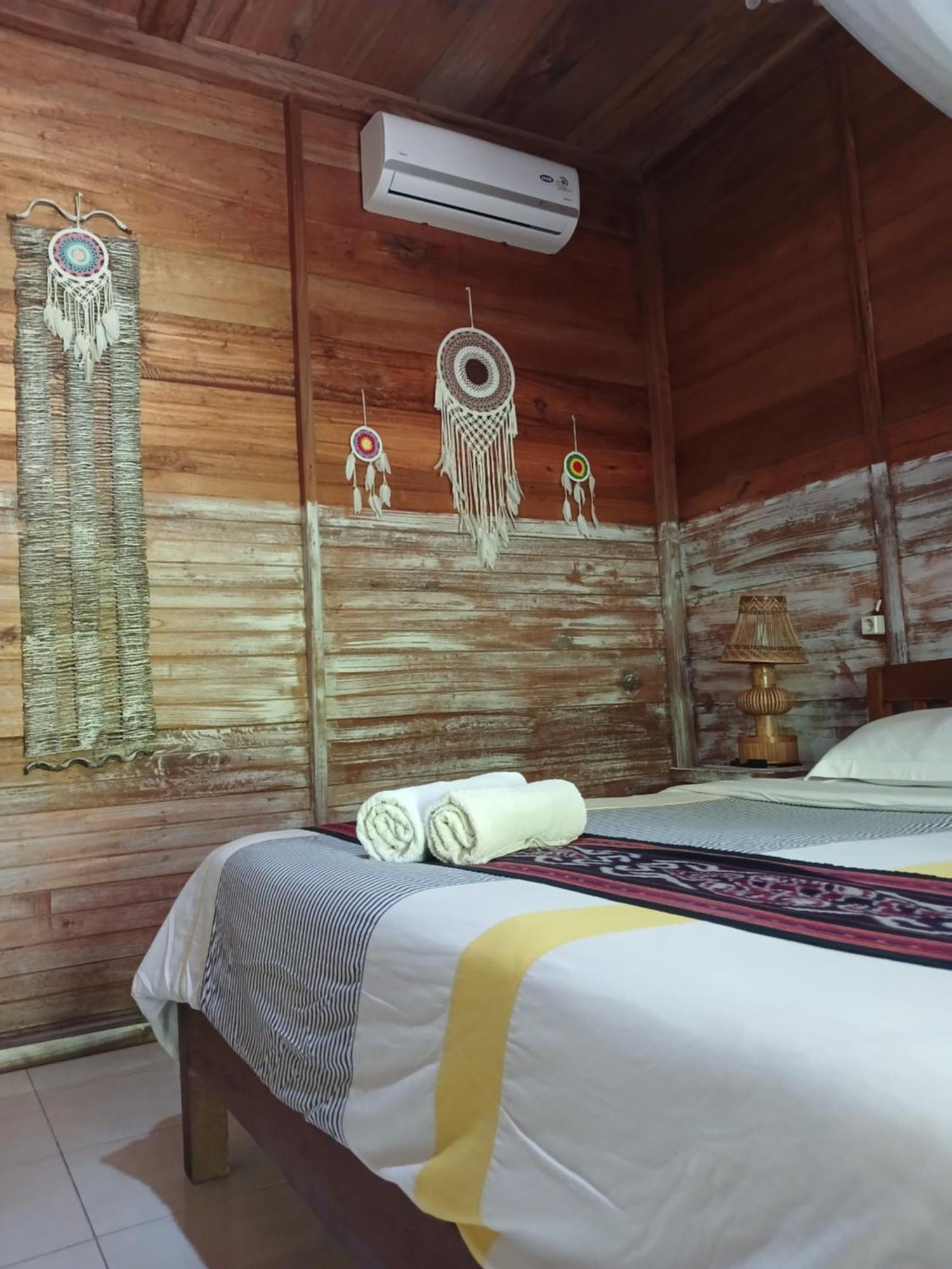 Nusa Penida Pudak Nature Bungalow Ped Exteriör bild